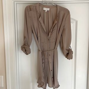 Jessica Simpson Maternity button up blouse